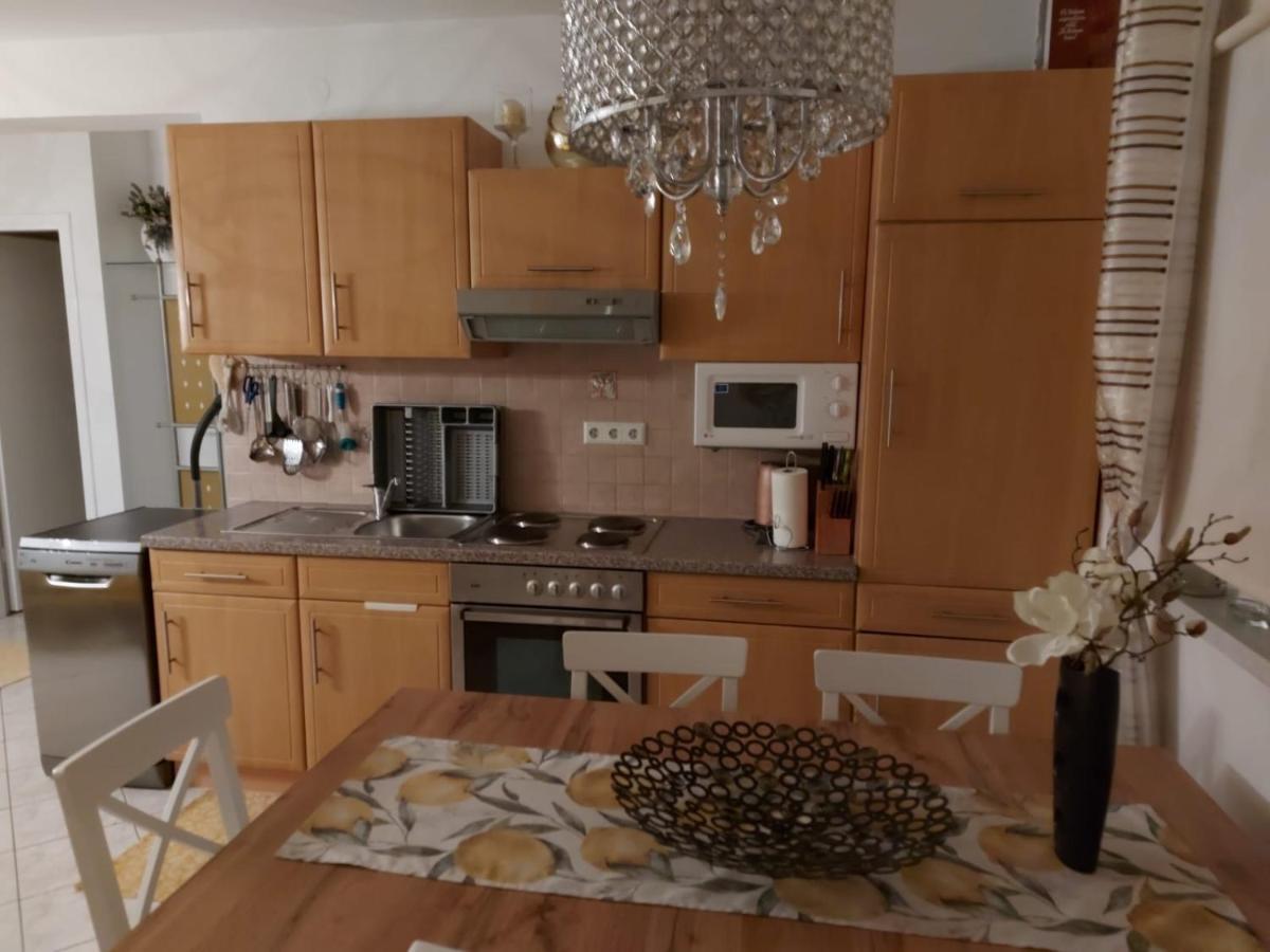 Apartment Vila Lina Vir Bagian luar foto